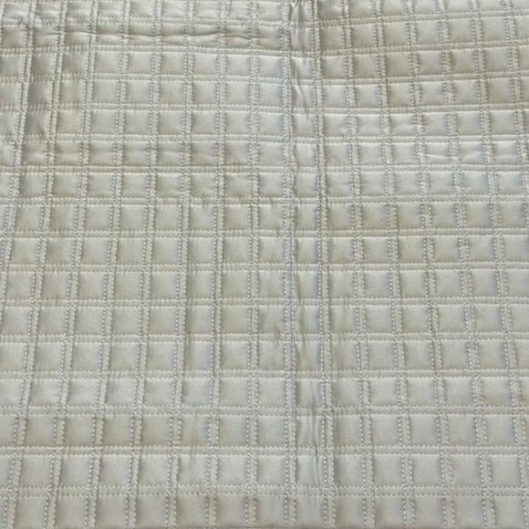 DKNY Satin Gray Window Pane Quilt Double Tie KING Pillow Sham Set - Picture 7 of 14